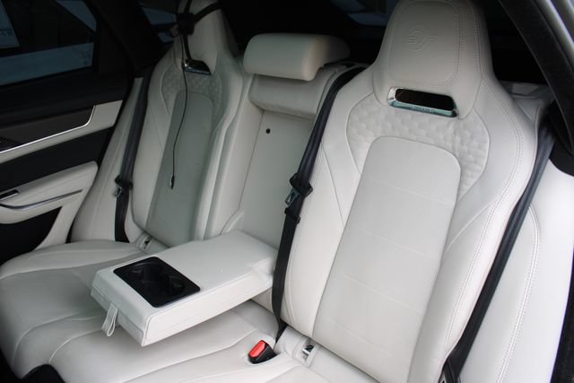 Used 2022 Jaguar F-PACE SVR AWD/4WD image 25