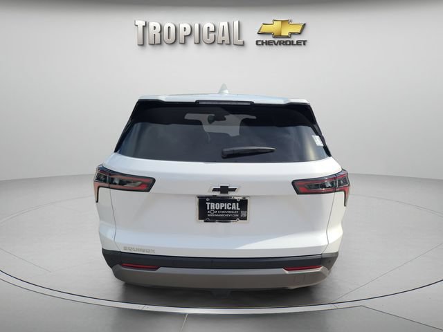 New 2027 Chevrolet Equinox LT FWD image 4