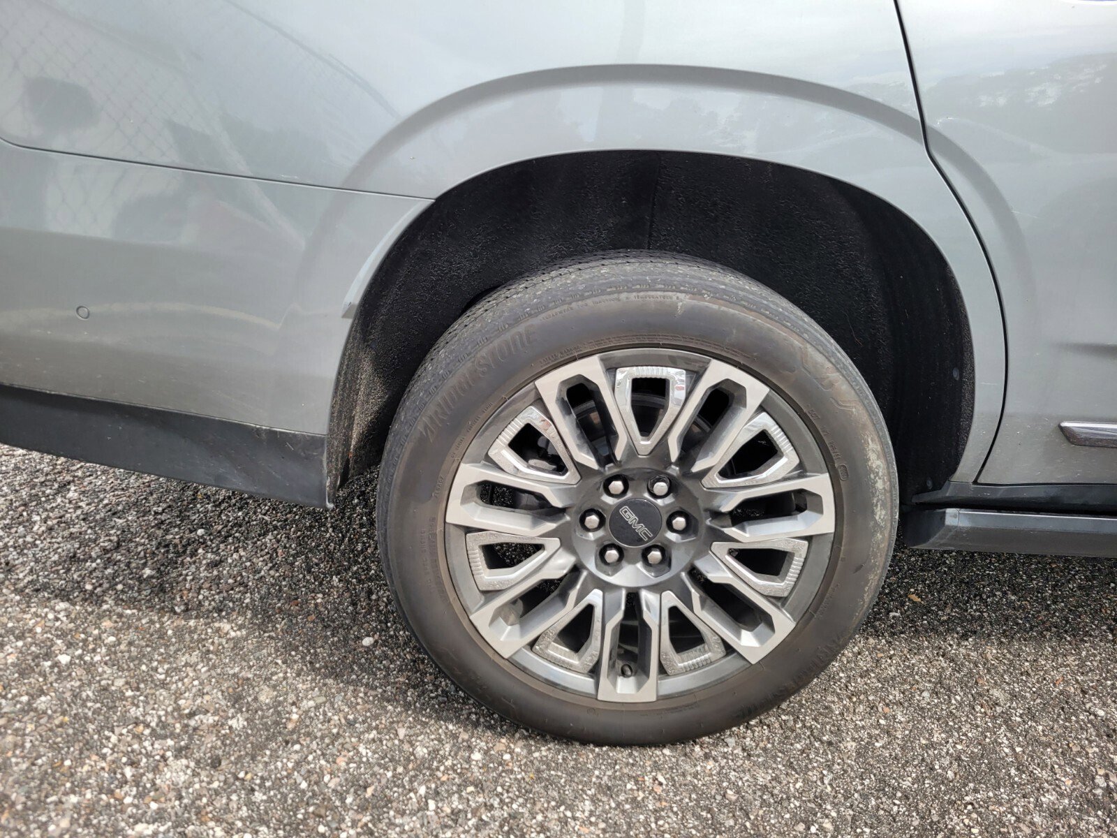 Used 2024 GMC Yukon Denali Ultimate image 7