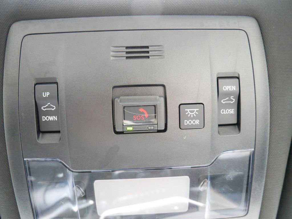 Used 2020 Lexus UX 250h w/ Premium Package image 27