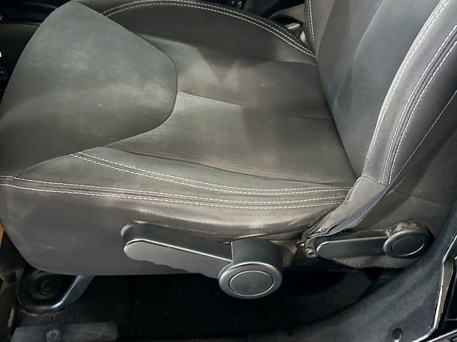 Used 2018 Jeep Wrangler Unlimited Sahara AWD/4WD image 17