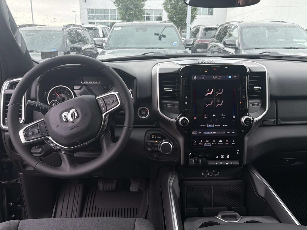 New 2026 RAM 1500 Big Horn AWD/4WD image 3