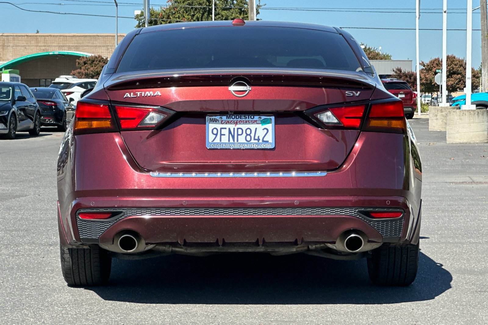 Certified 2023 Nissan Altima 2.5 SV w/ SV Premium Package FWD image 5