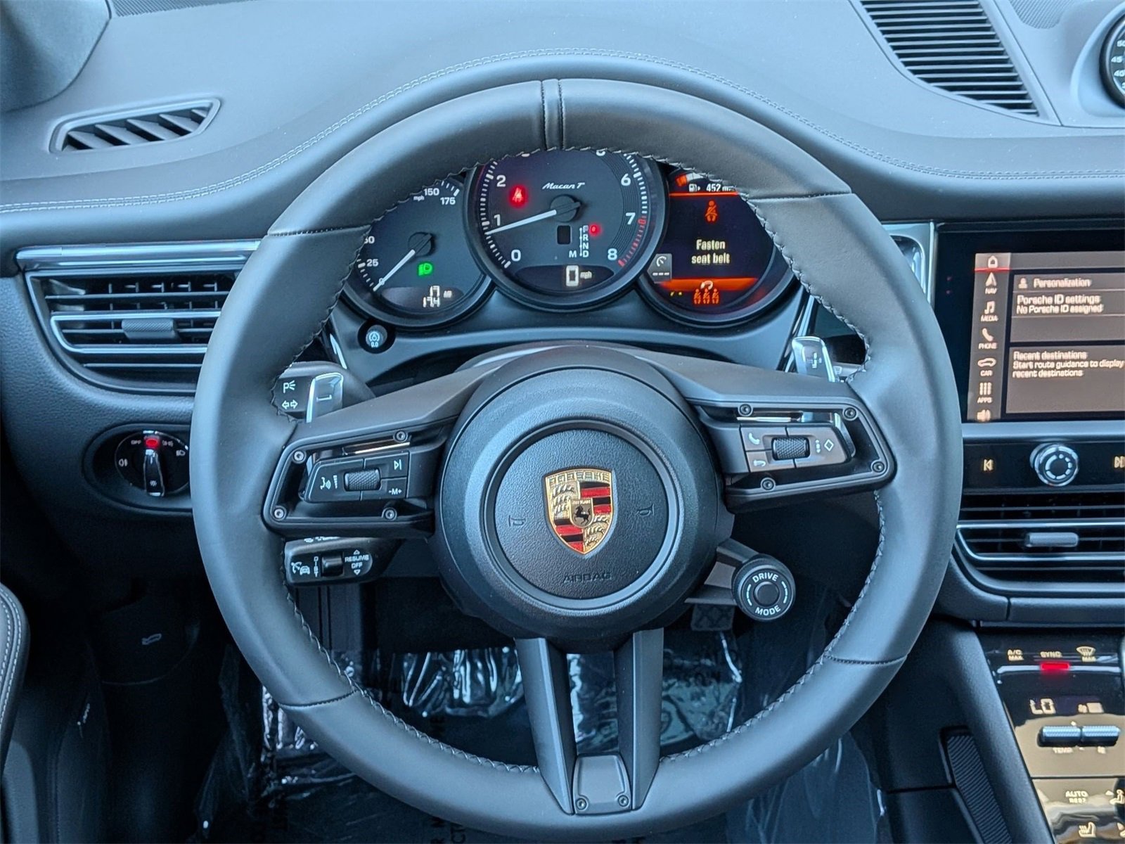 New 2025 Porsche Macan image 15