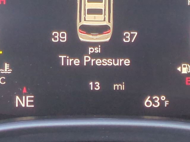 New 2026 Chrysler Pacifica Select w/ S Appearance Package image 33