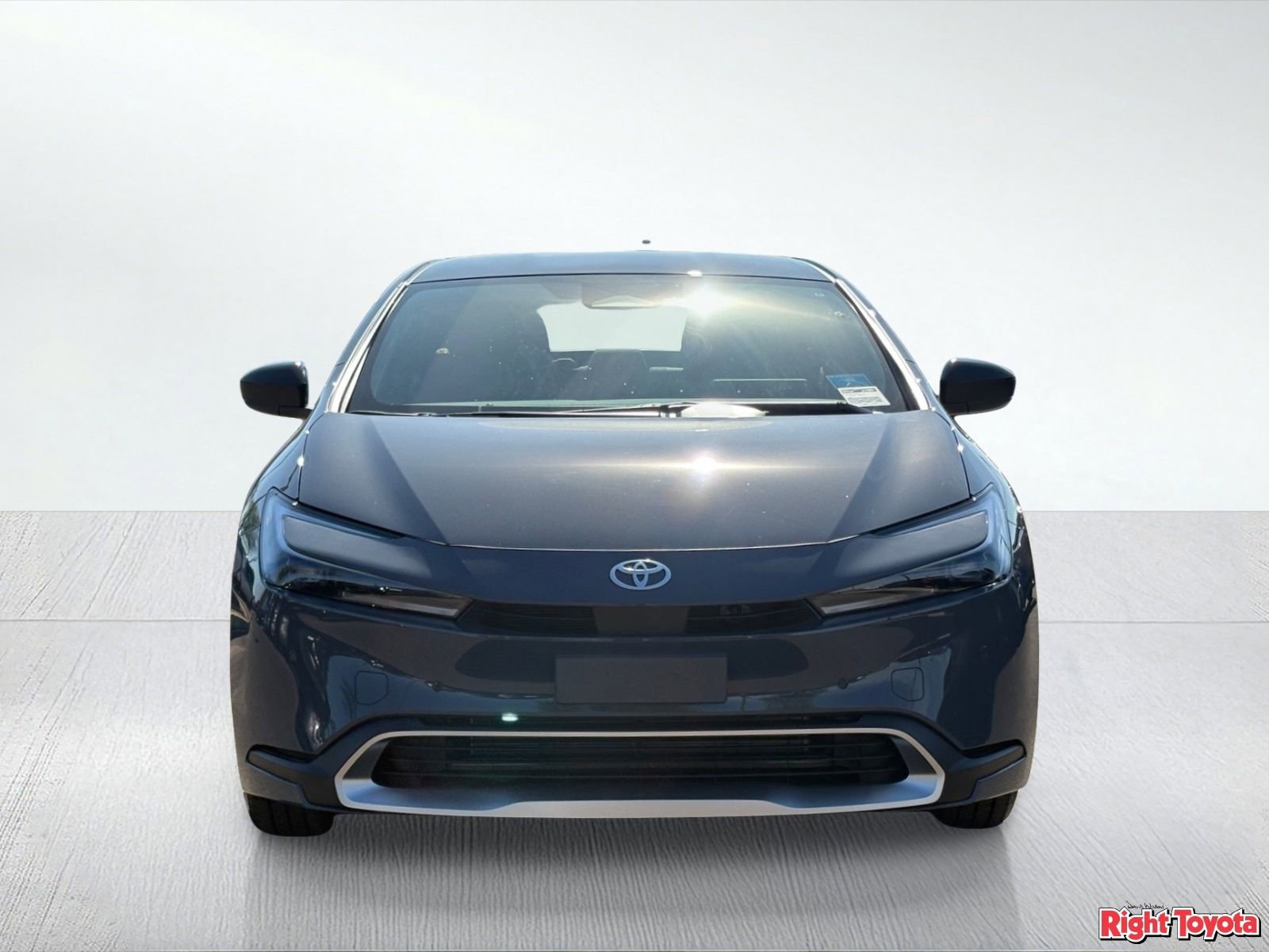 New 2026 Toyota Prius Plug-In Hybrid image 10