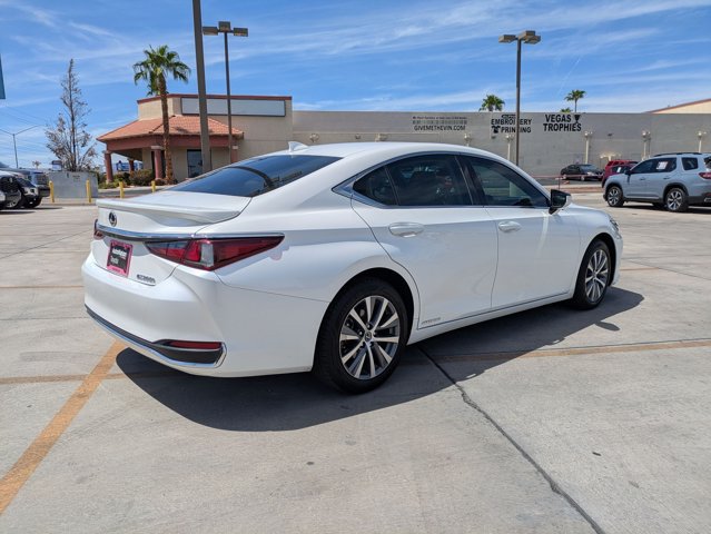 Used 2020 Lexus ES 300h FWD image 5