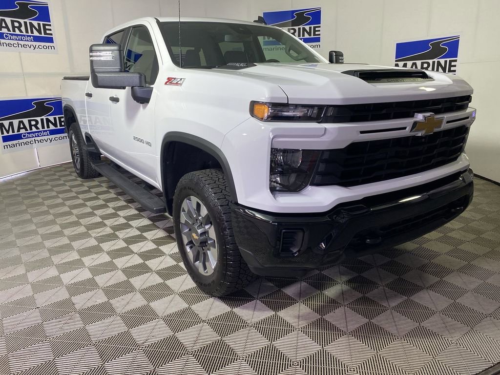 Used 2024 Chevrolet Silverado 2500 Custom w/ Custom Value Package
