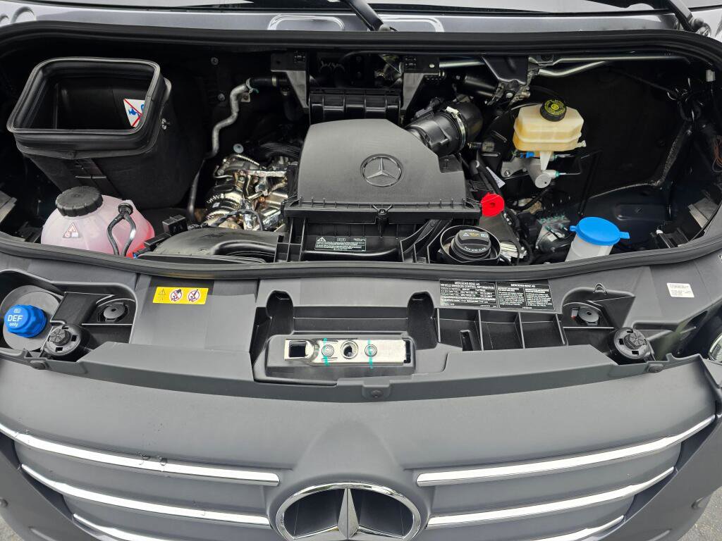 New 2025 Mercedes-Benz Sprinter 2500 image 11