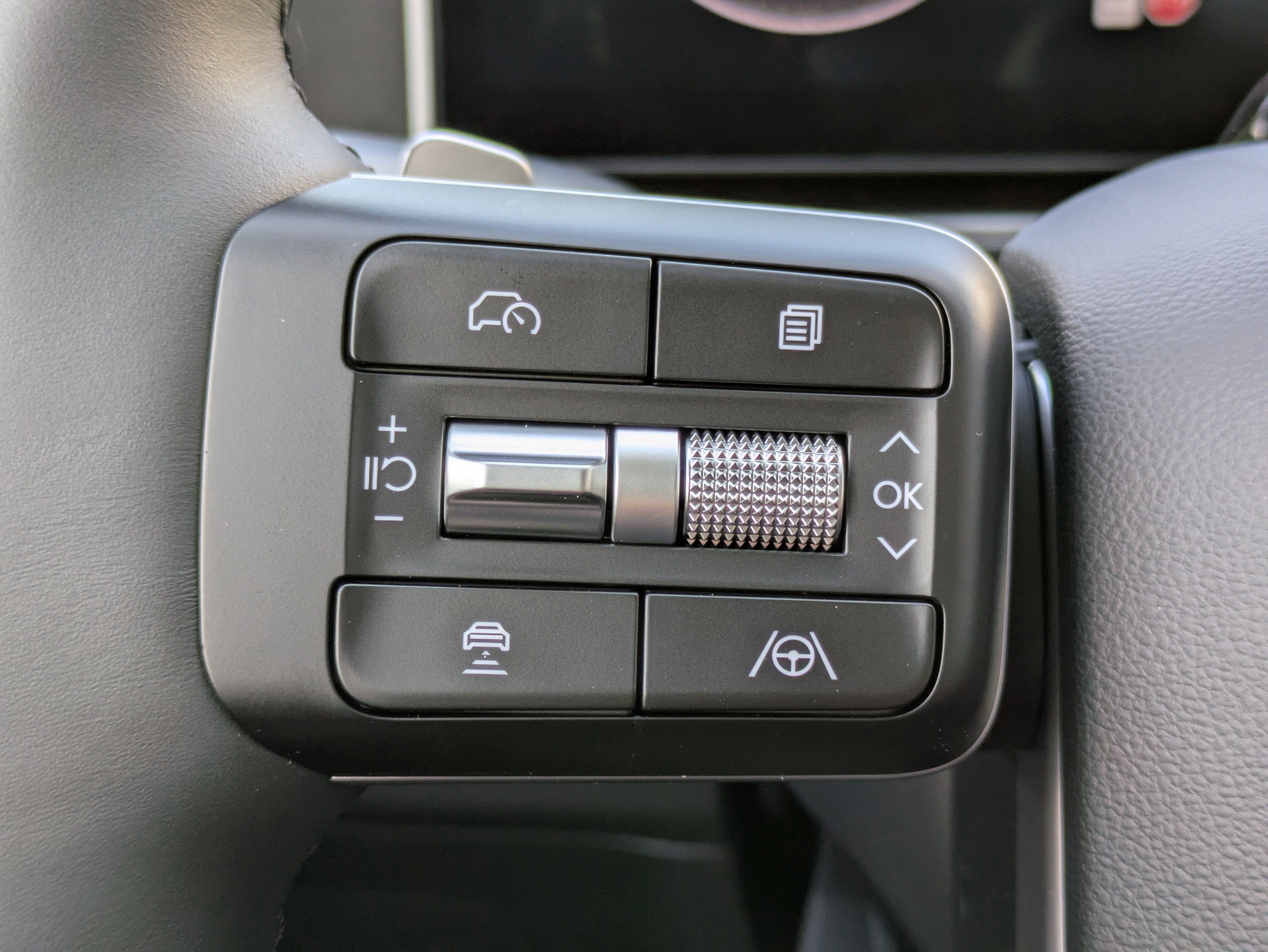 New 2026 Hyundai Santa Fe SEL image 28