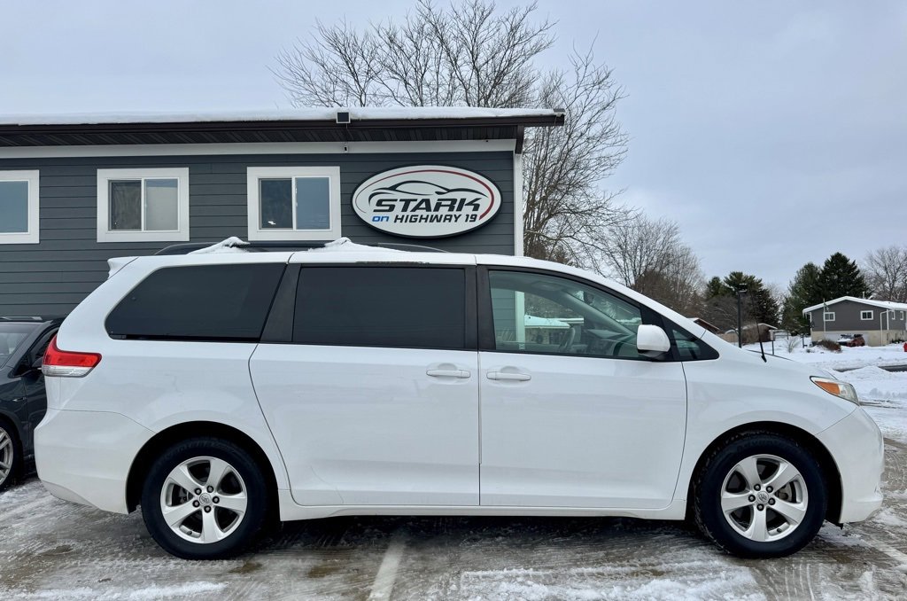 Used 2014 Toyota Sienna LE