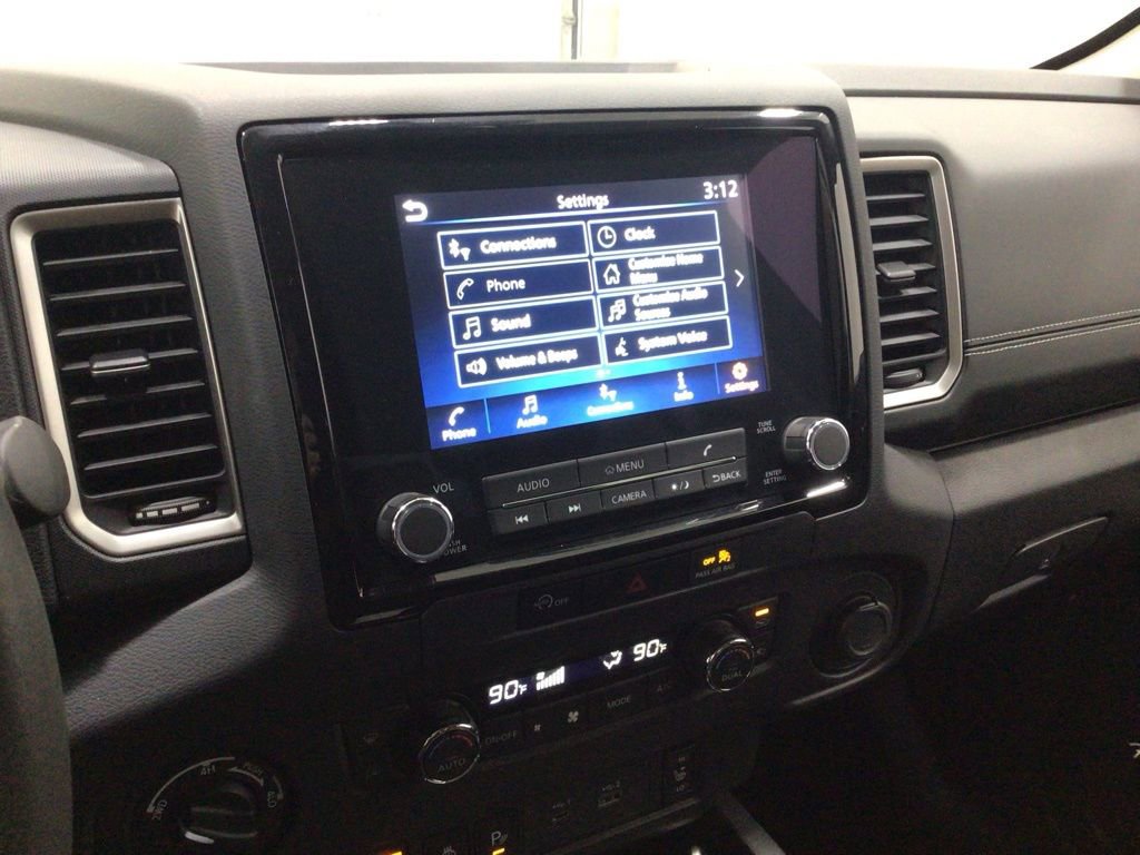 Used 2024 Nissan Frontier SL w/ Technology Package image 13