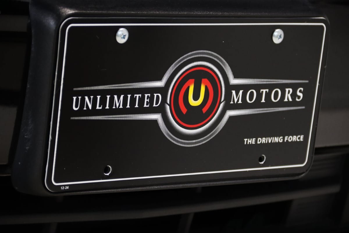 Used 2022 Chevrolet Tahoe RST w/ Luxury Package AWD/4WD image 26