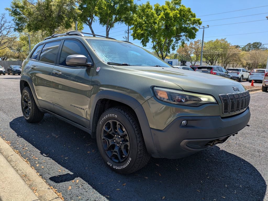 Used 2020 Jeep Cherokee Trailhawk w/ Technology Group AWD/4WD image 8