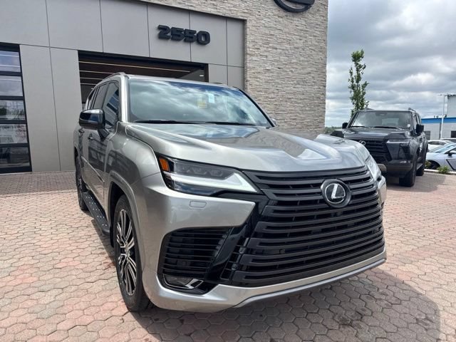 New 2026 Lexus LX 600 4WD w/ Appearance Package image 4