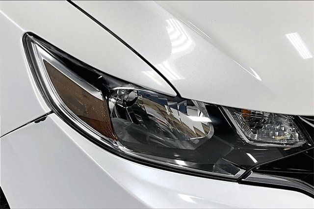 Used 2019 Honda Fit LX image 27