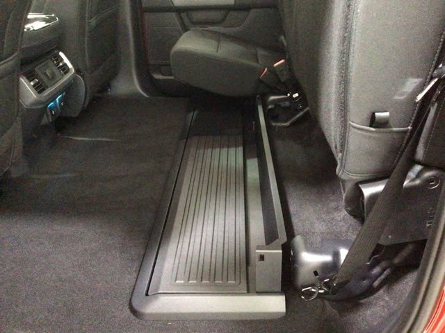 New 2025 Ford F150 XLT w/ Equipment Group 302A MID image 32