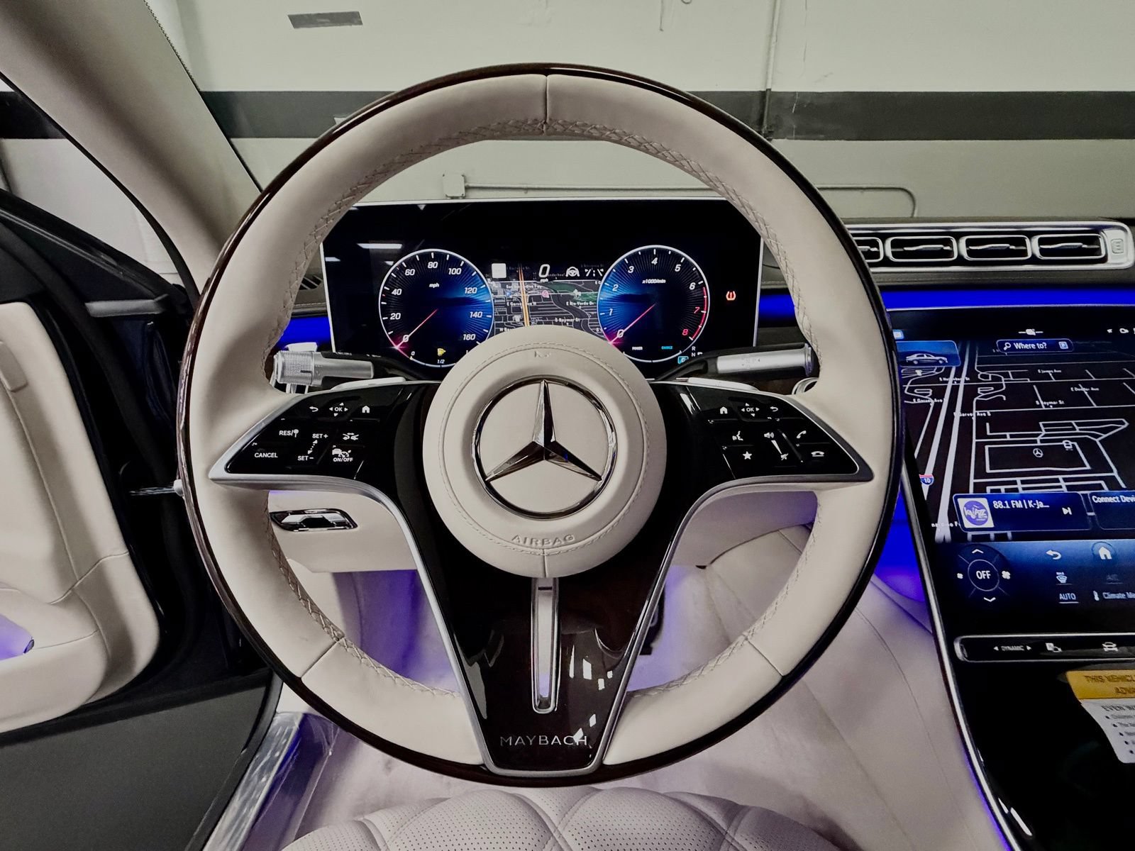 New 2026 Mercedes-Benz Maybach S 580 4MATIC image 23