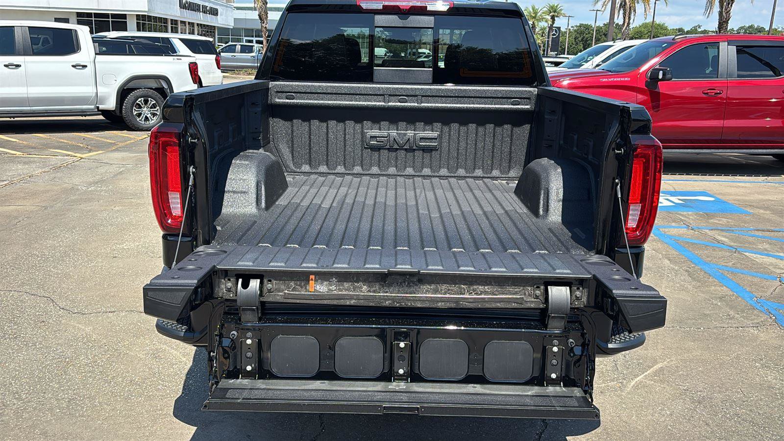 New 2026 GMC Sierra 1500 Denali AWD/4WD image 7