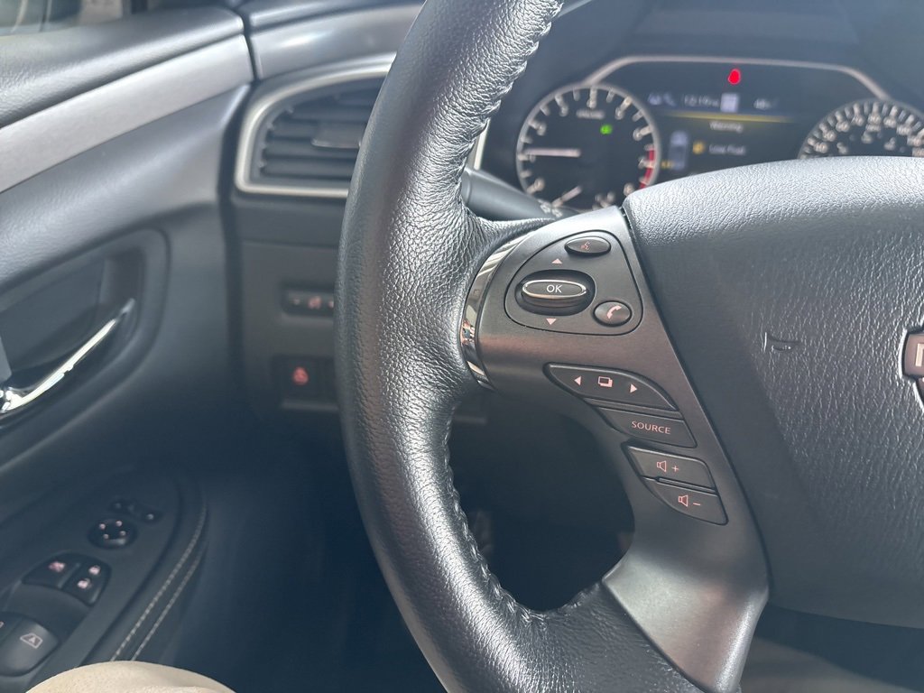 Used 2024 Nissan Murano SV image 13