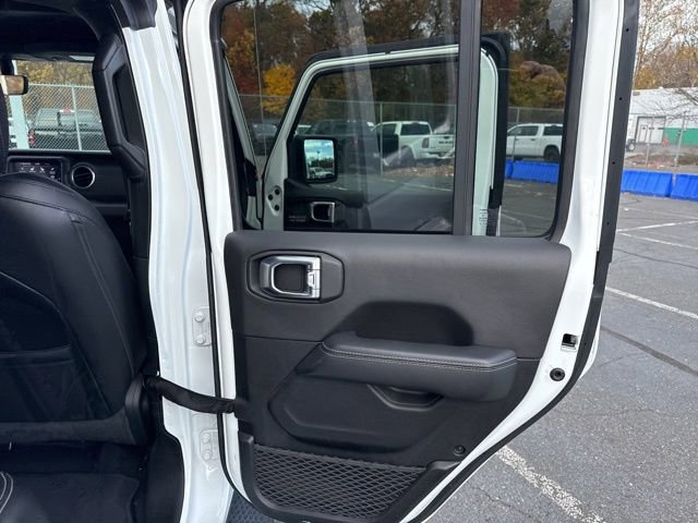 Used 2022 Jeep Wrangler Unlimited Sahara w/ LED Lighting Group image 38