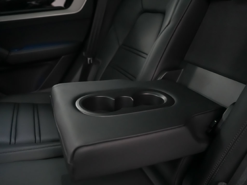 New 2026 Porsche Cayenne S AWD/4WD image 19