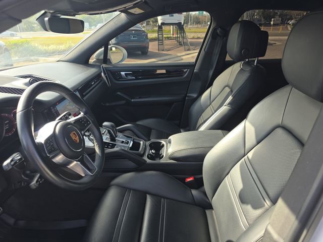 Used 2019 Porsche Cayenne S image 21