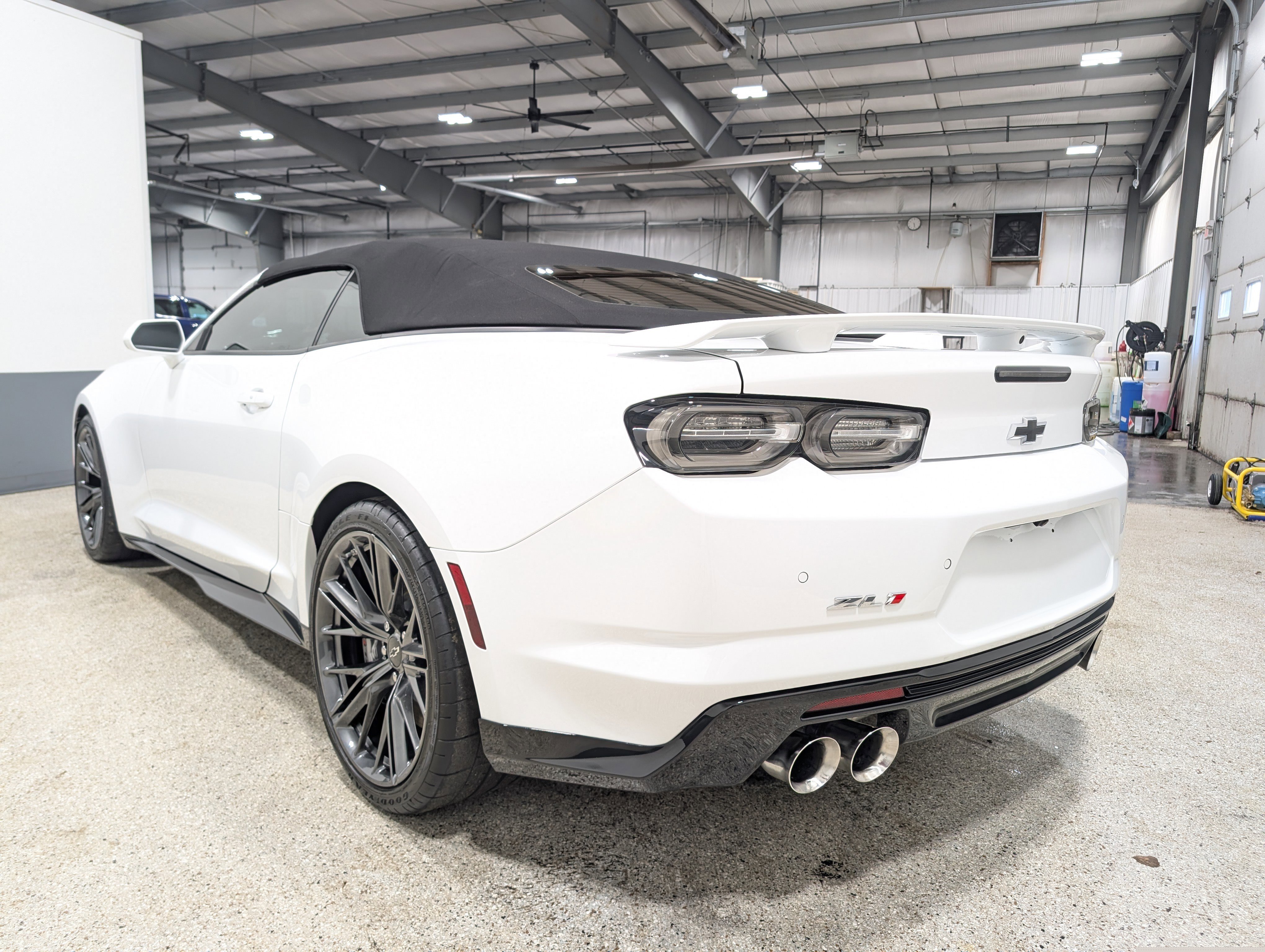 Used 2021 Chevrolet Camaro ZL1 w/ LPO, ZL1 Protection Package image 5
