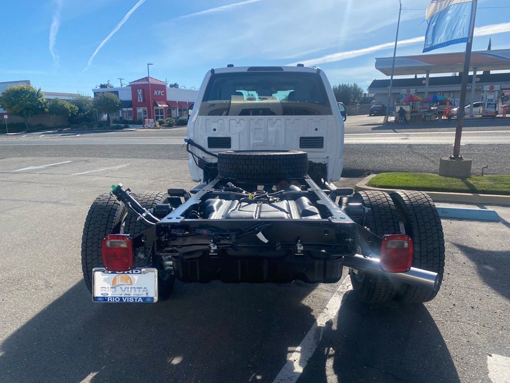 New 2026 Ford F550 4x4 SuperCab Super Duty image 7