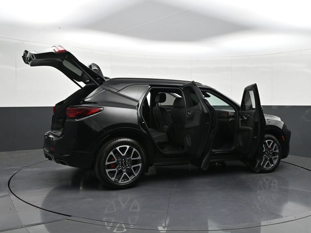 Certified 2023 Chevrolet Blazer RS w/ Driver Confidence II Package AWD/4WD image 38