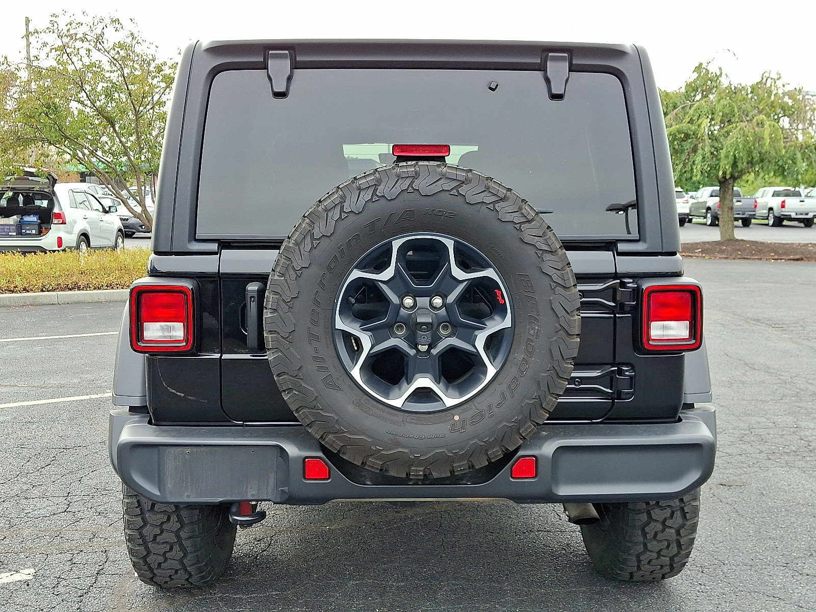 Used 2023 Jeep Wrangler Unlimited Rubicon image 5