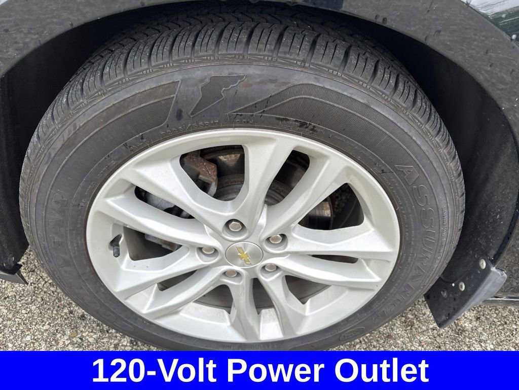 Used 2018 Chevrolet Malibu Hybrid w/ Driver Confidence Package FWD image 12