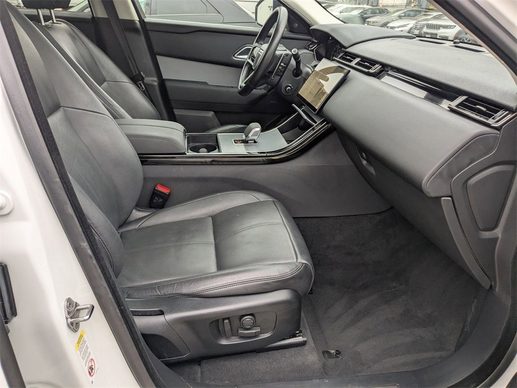 Used 2024 Land Rover Range Rover Velar S image 33