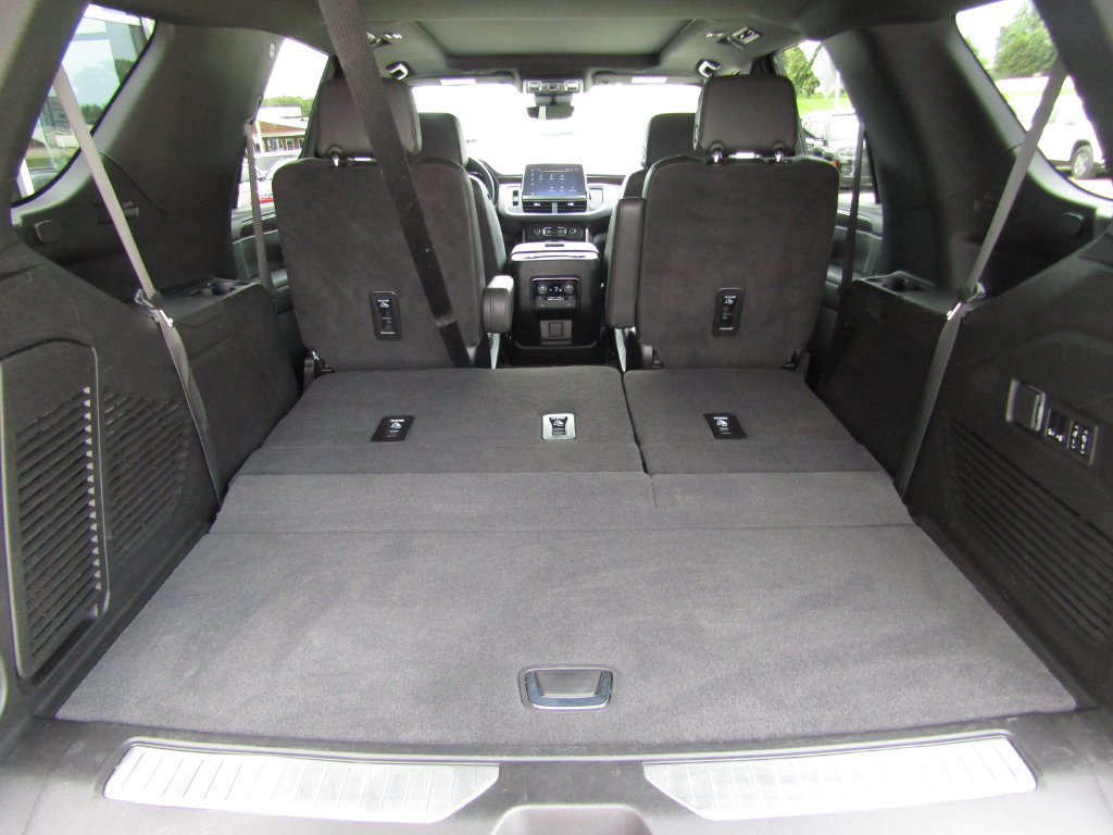 Used 2024 Chevrolet Tahoe High Country AWD/4WD image 43