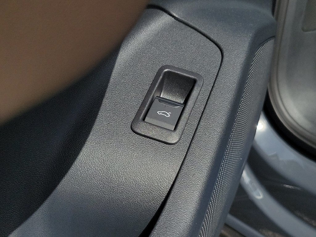 New 2027 Audi Q6 e-tron Premium Plus AWD/4WD image 20