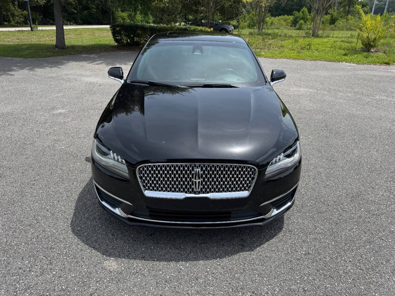 Used 2019 Lincoln MKZ Reserve AWD/4WD image 2