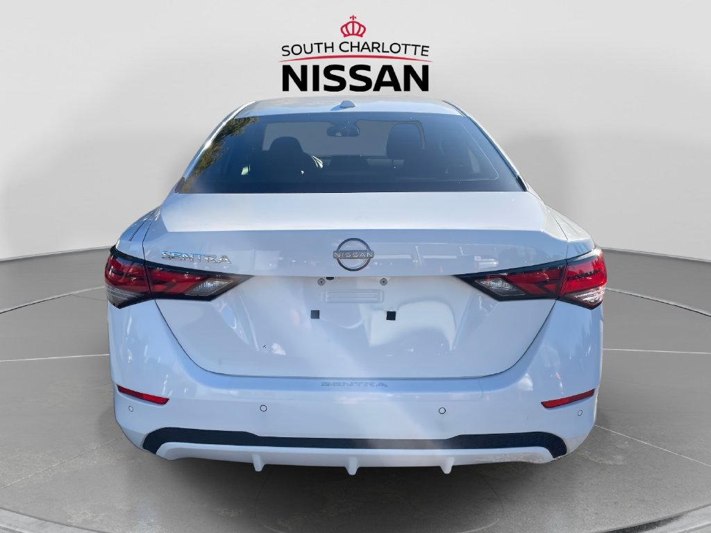 Used 2025 Nissan Sentra SV FWD image 5