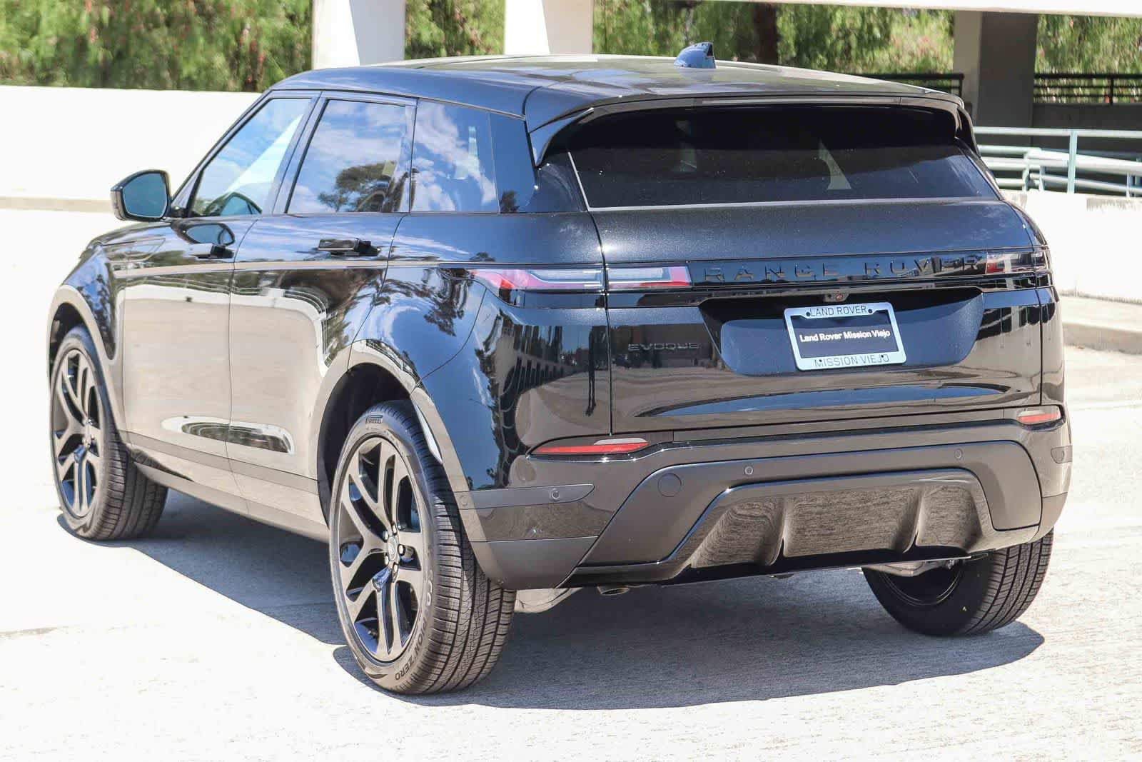 New 2026 Land Rover Range Rover Evoque S AWD/4WD image 4