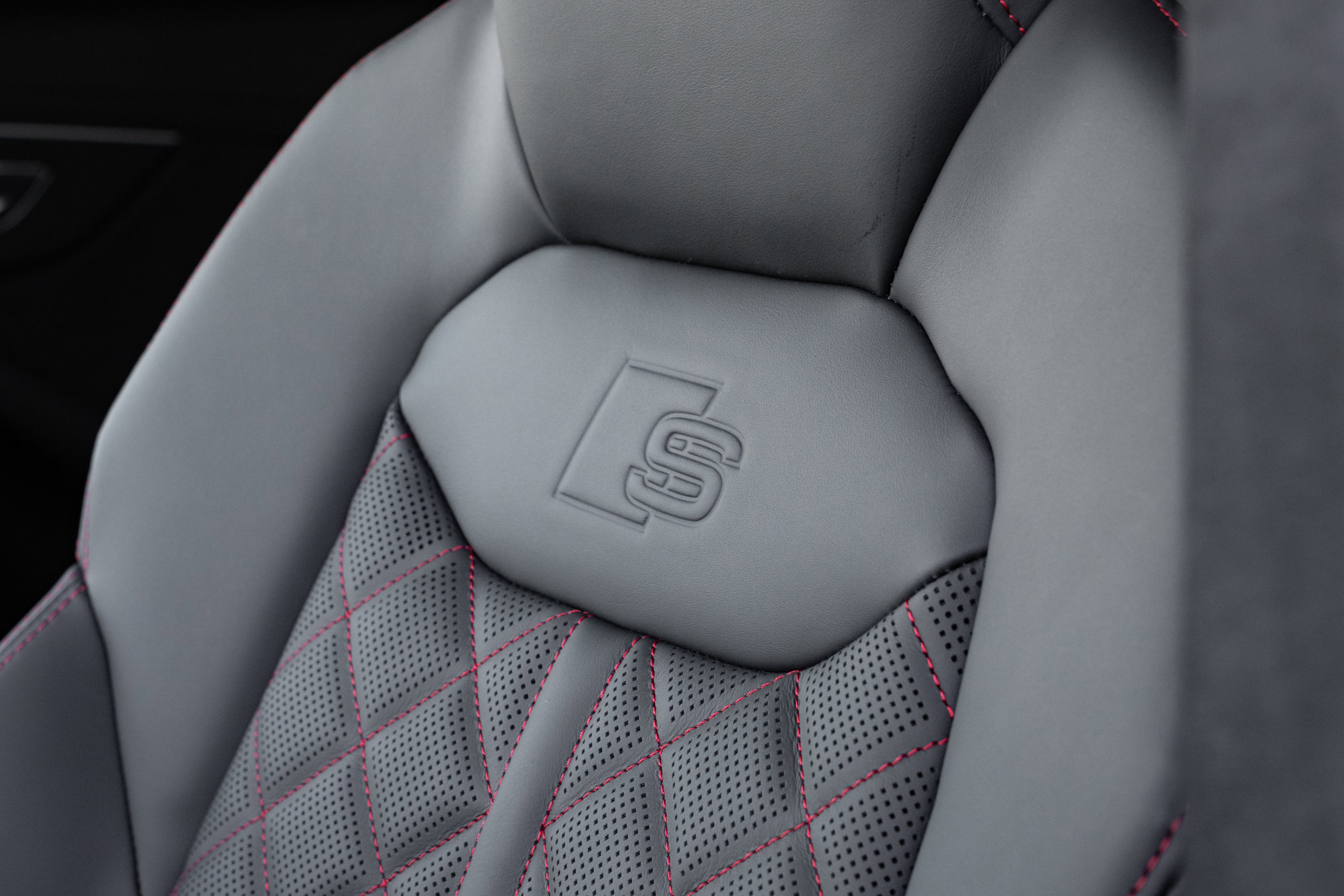 New 2026 Audi SQ8 Prestige AWD/4WD image 29