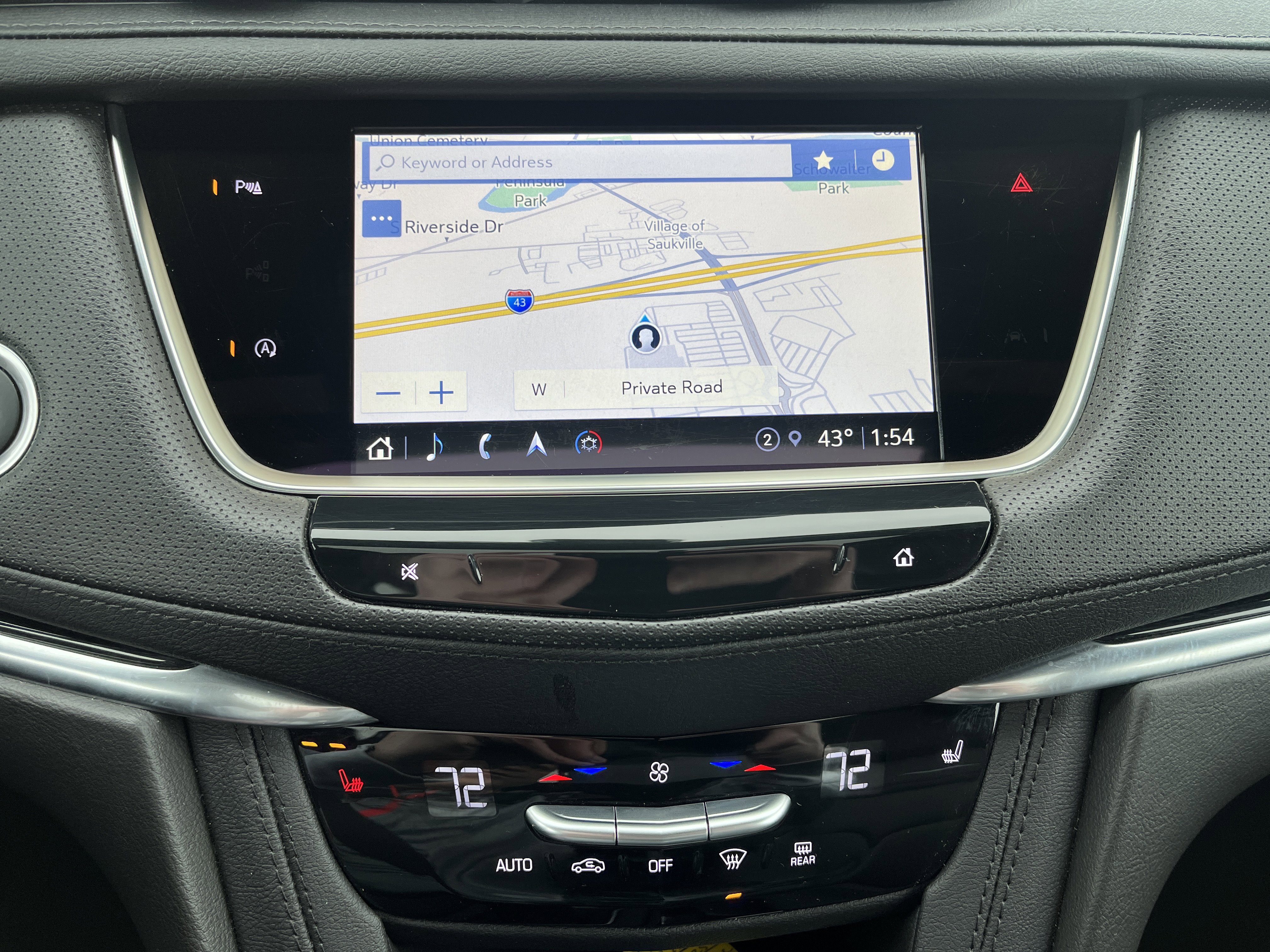 Used 2025 Cadillac XT5 Premium Luxury image 28