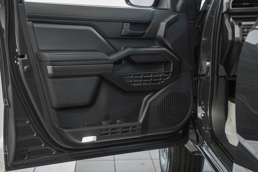 New 2026 Toyota 4Runner SR5 RWD image 36