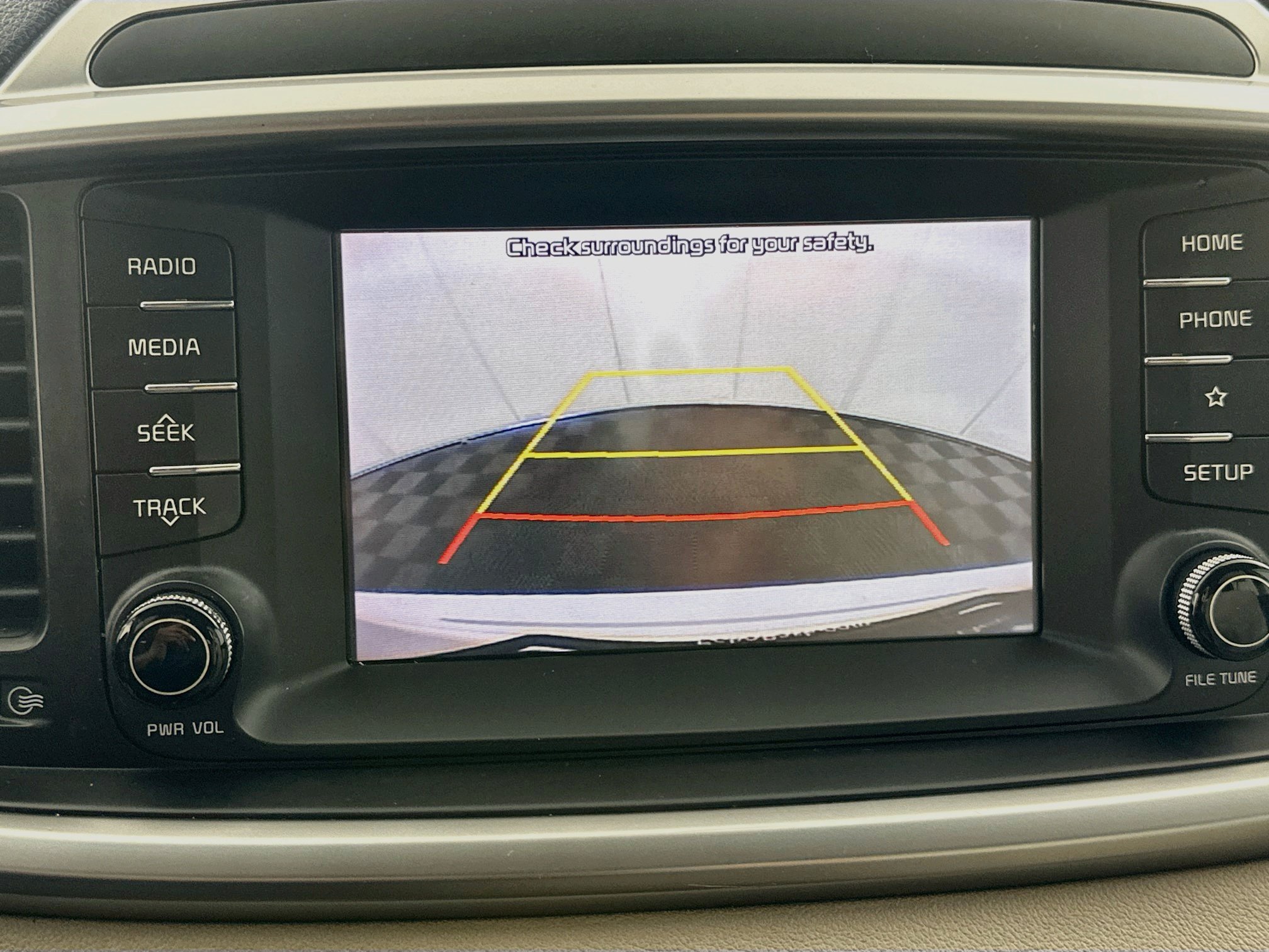 Used 2020 Kia Sorento LX FWD image 22