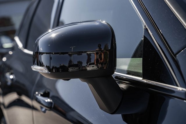 New 2026 Volvo XC60 B5 Plus w/ Protection Package Premier image 14