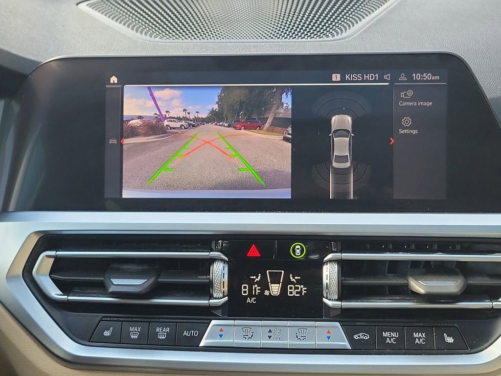 Used 2021 BMW 330i xDrive Sedan w/ Premium Package image 32