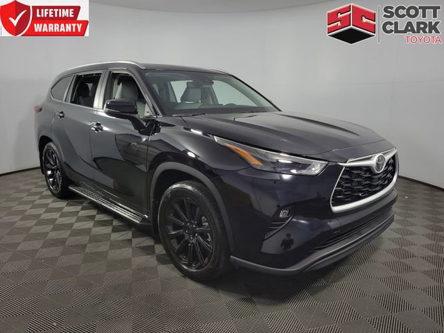 Used 2026 Toyota Highlander XLE AWD/4WD image 1