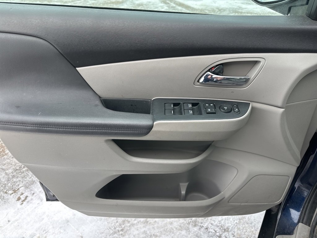 Used 2015 Honda Odyssey EX-L image 18