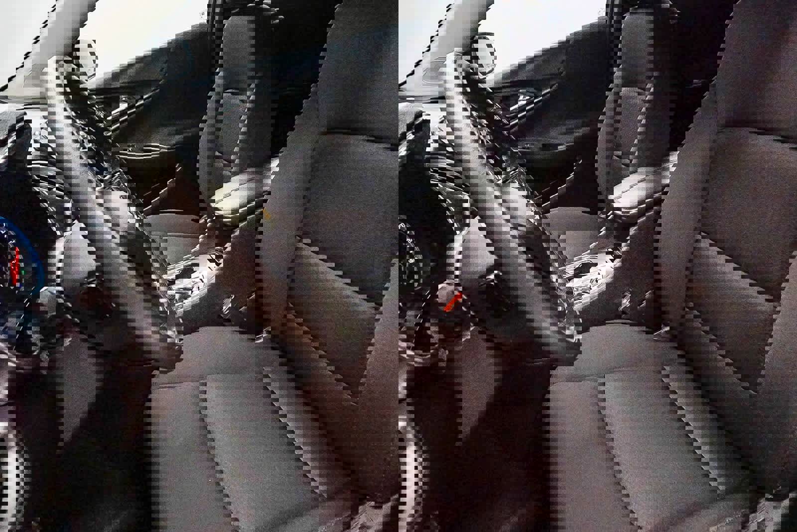 Used 2024 Chevrolet Malibu LT image 17