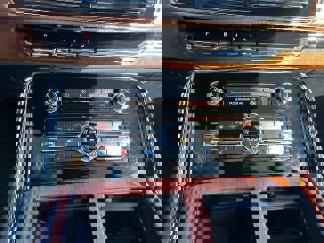 Used 2022 Lincoln Navigator Reserve image 28