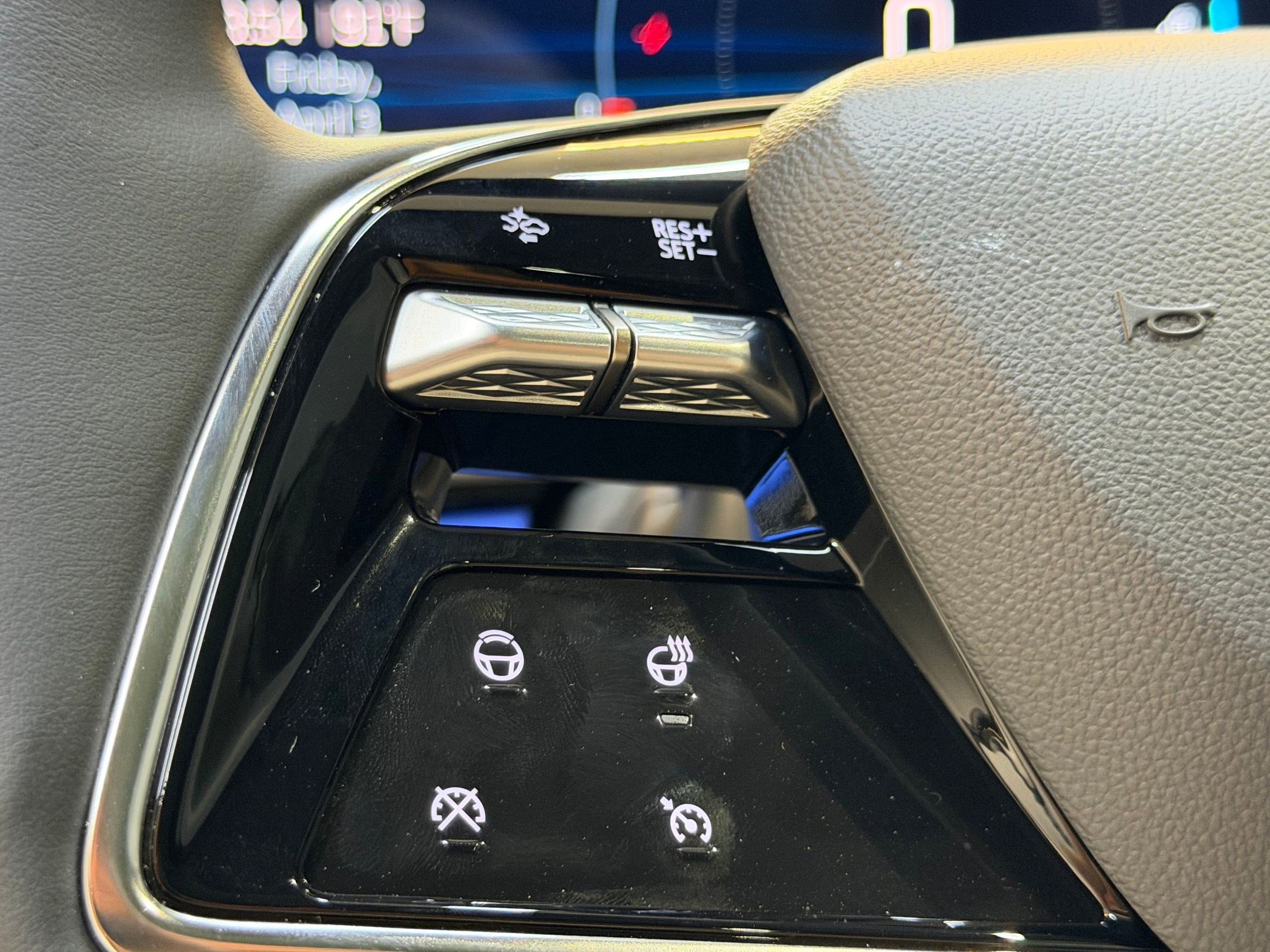 New 2025 Cadillac Optiq Sport 2 w/ LPO, Floor Liner Package image 14