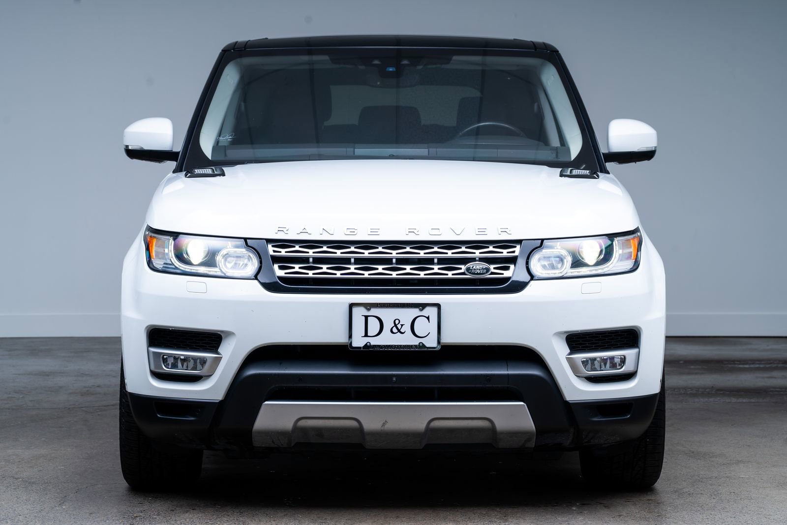 Used 2017 Land Rover Range Rover Sport HSE AWD/4WD image 2